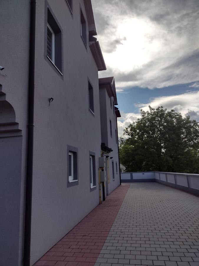Zlatni San Hotel Banja Koviljača Exterior foto